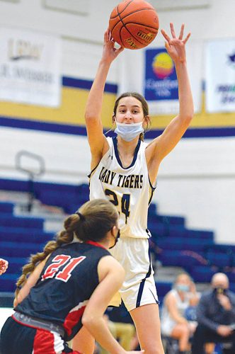 Lady Tigers advance to final